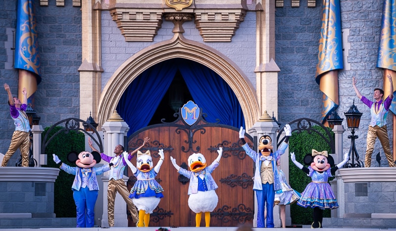 Mickey’s Magical Friendship Faire