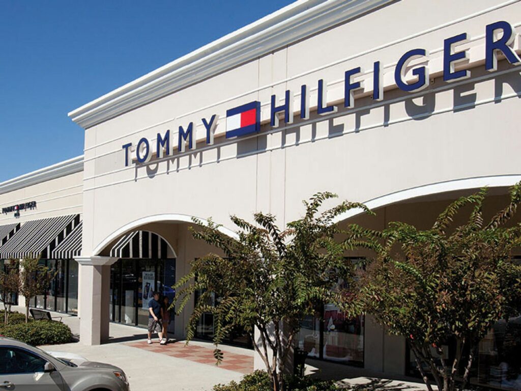 Lake Buena Vista Factory Stores thommy
