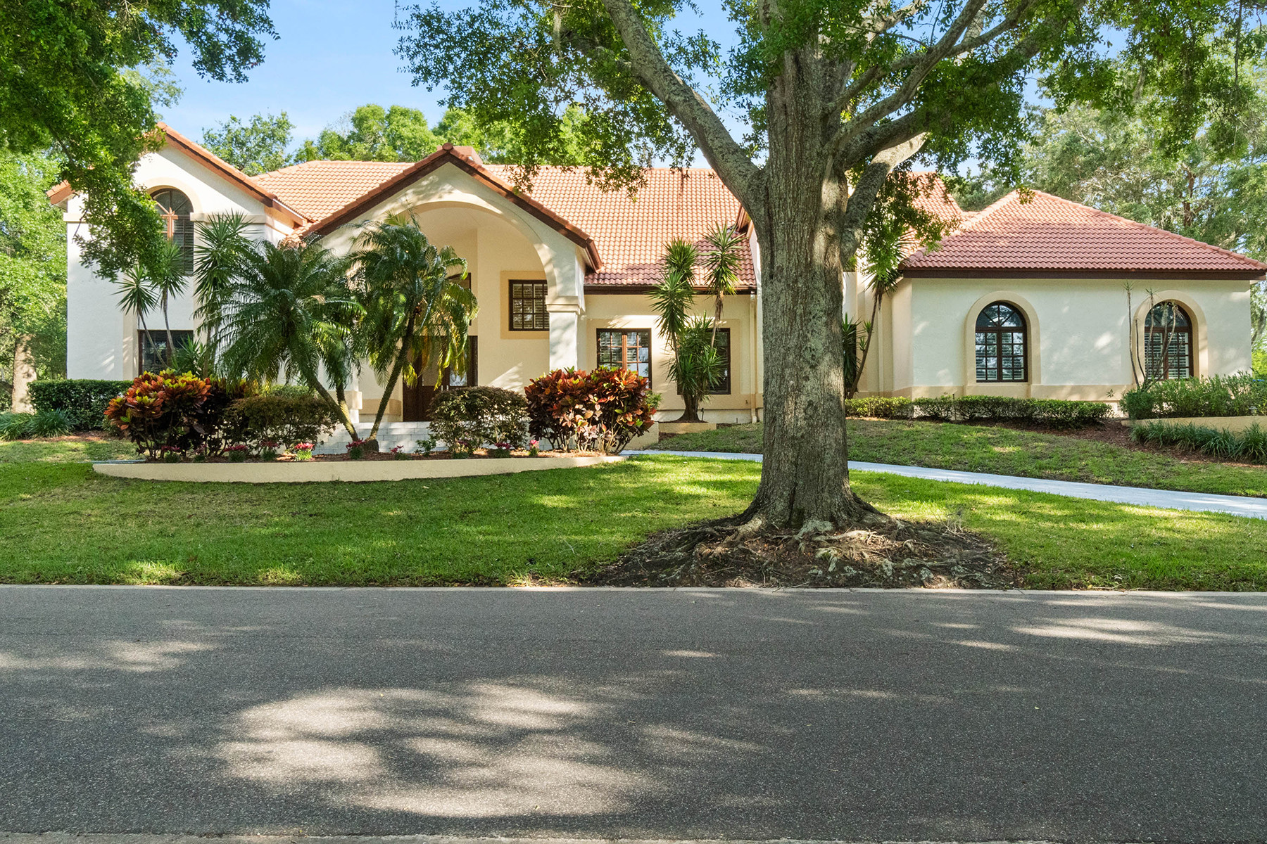 CASA COM ESCOLAS BOAS EM ORLANDO MUITO BOA PARA MUDAR E MORAR