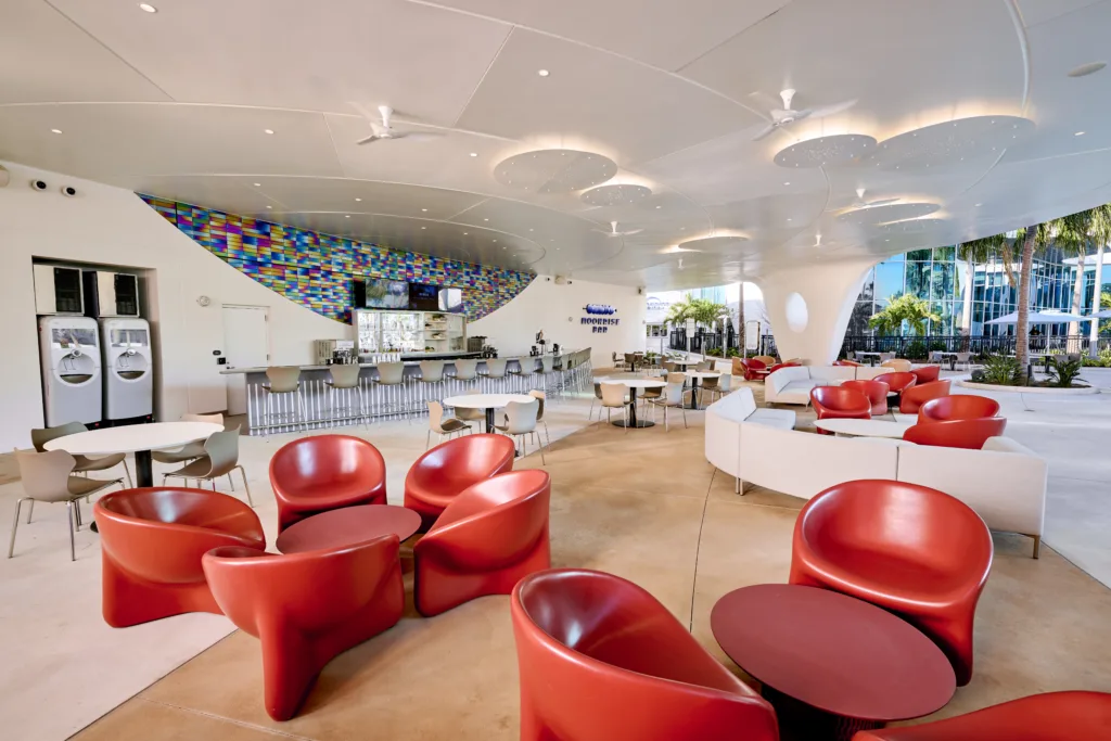 Terra Luna Resort - Moonrise Bar