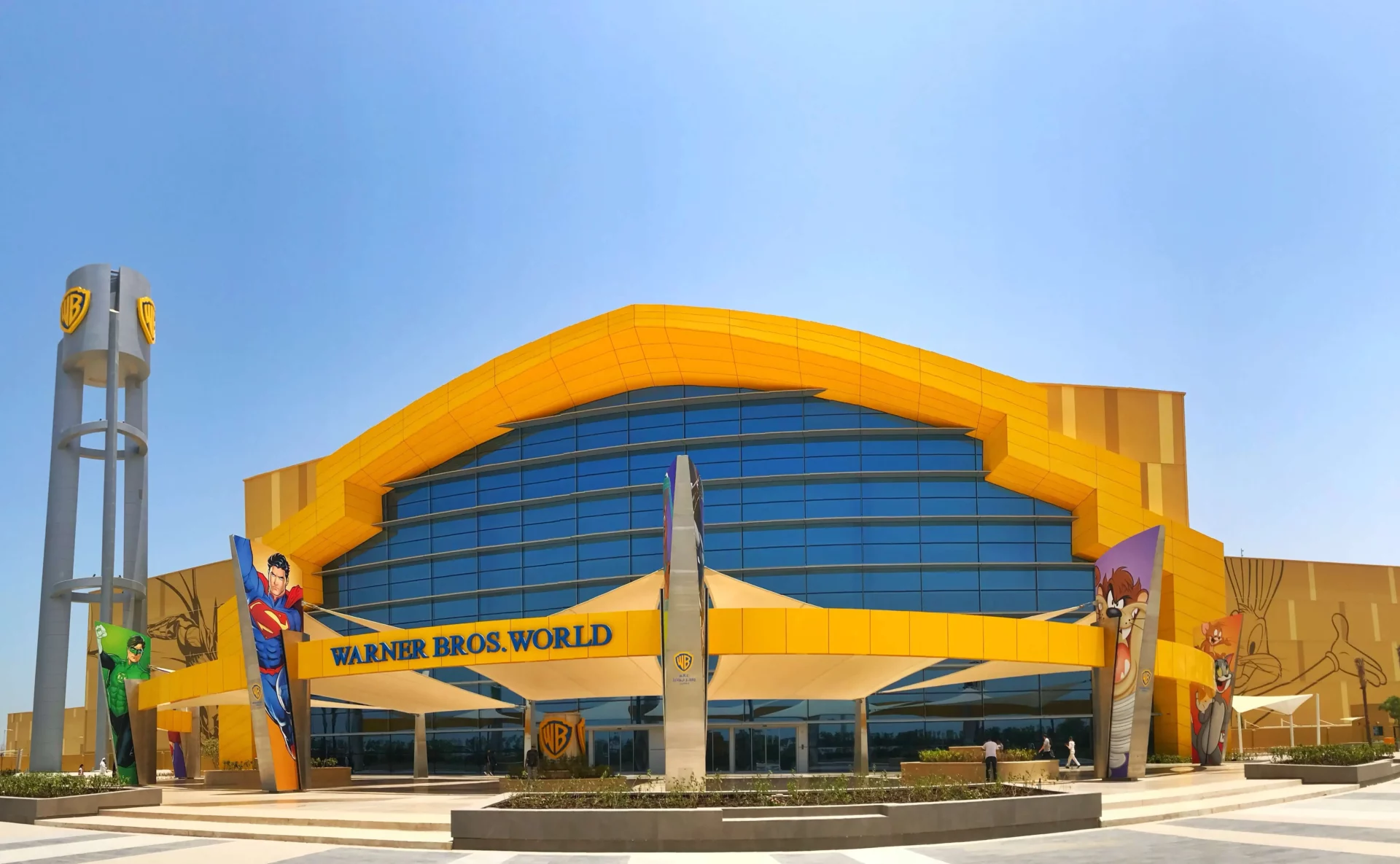 warner bros abu dhabi