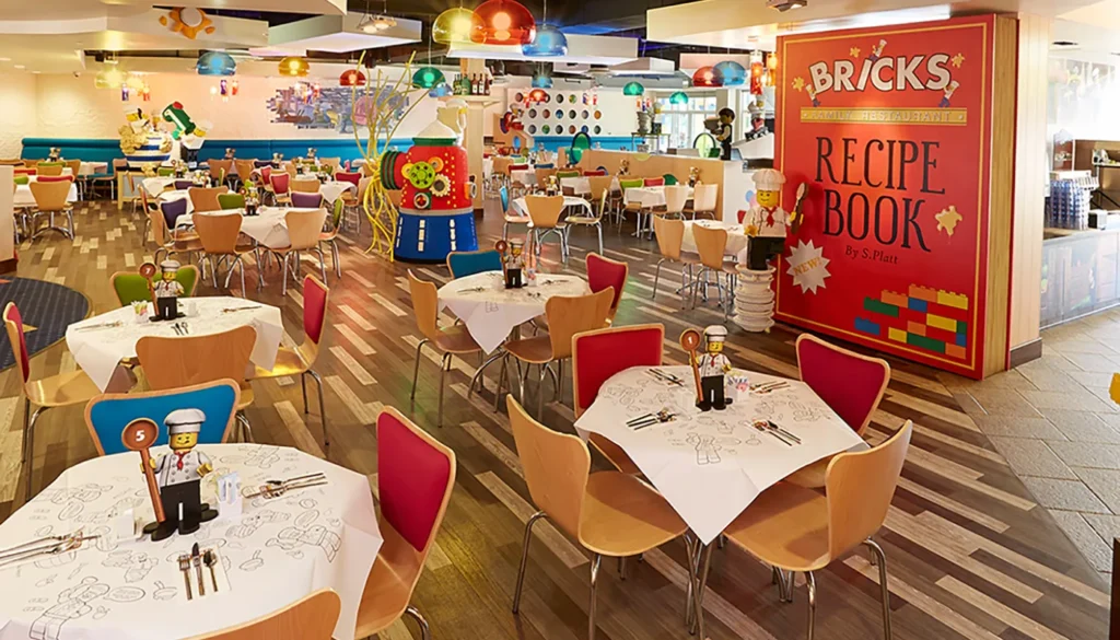 restaurante principal do legoland hotel florida